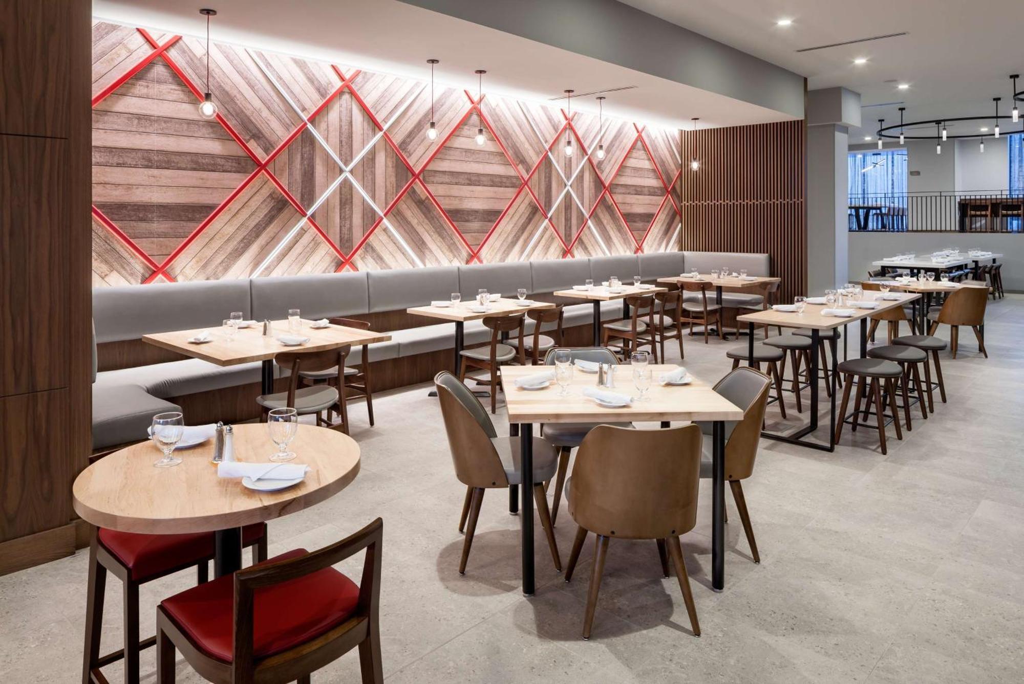 Hilton Garden Inn Madison Downtown, Wi Екстер'єр фото