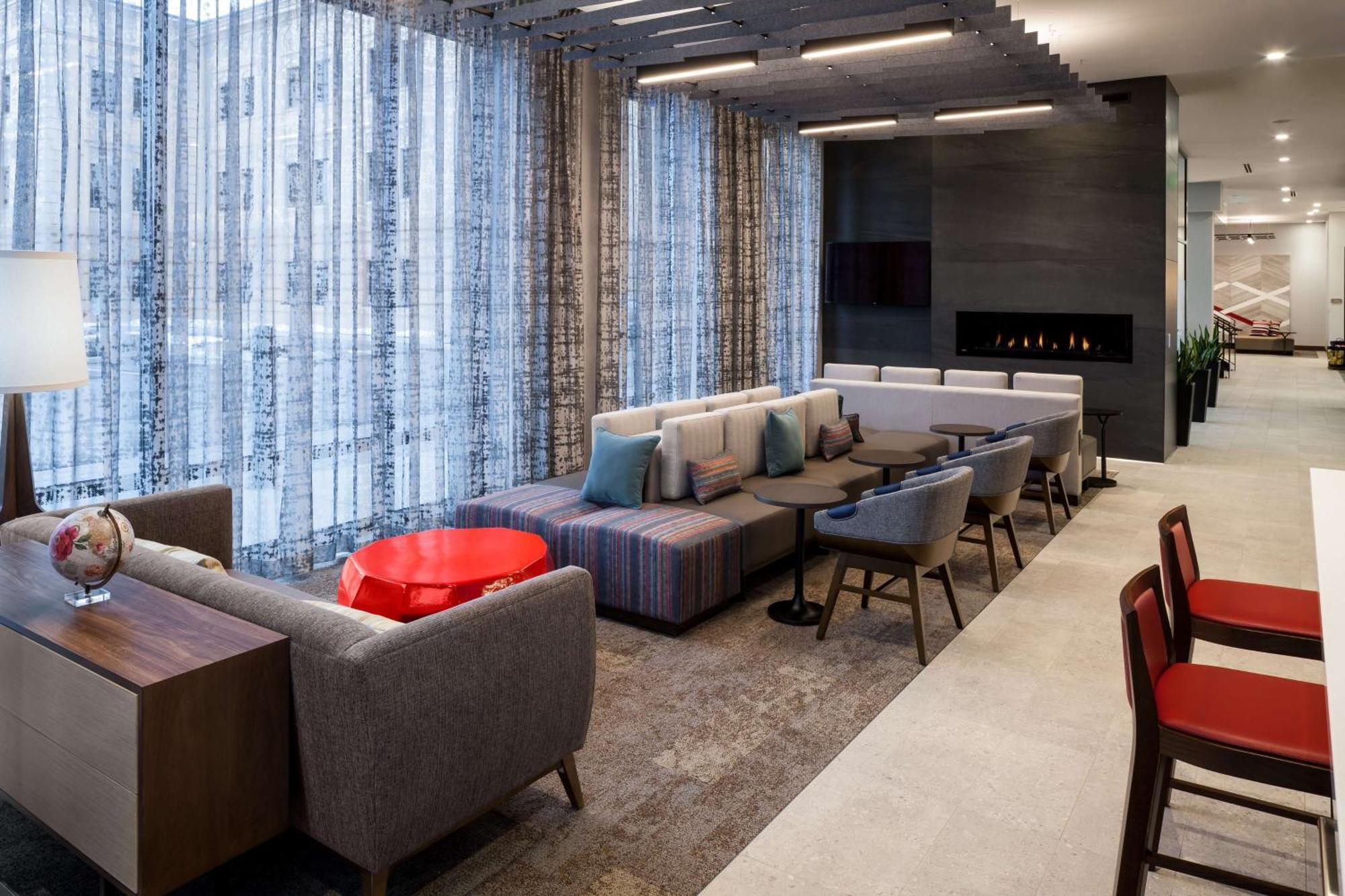Hilton Garden Inn Madison Downtown, Wi Екстер'єр фото