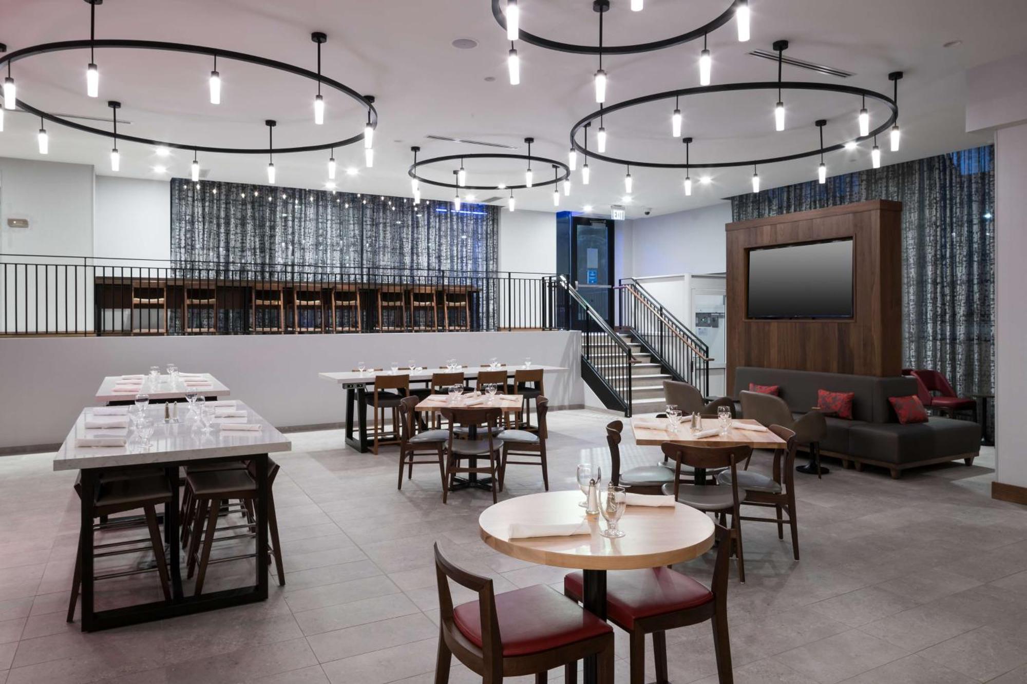 Hilton Garden Inn Madison Downtown, Wi Екстер'єр фото